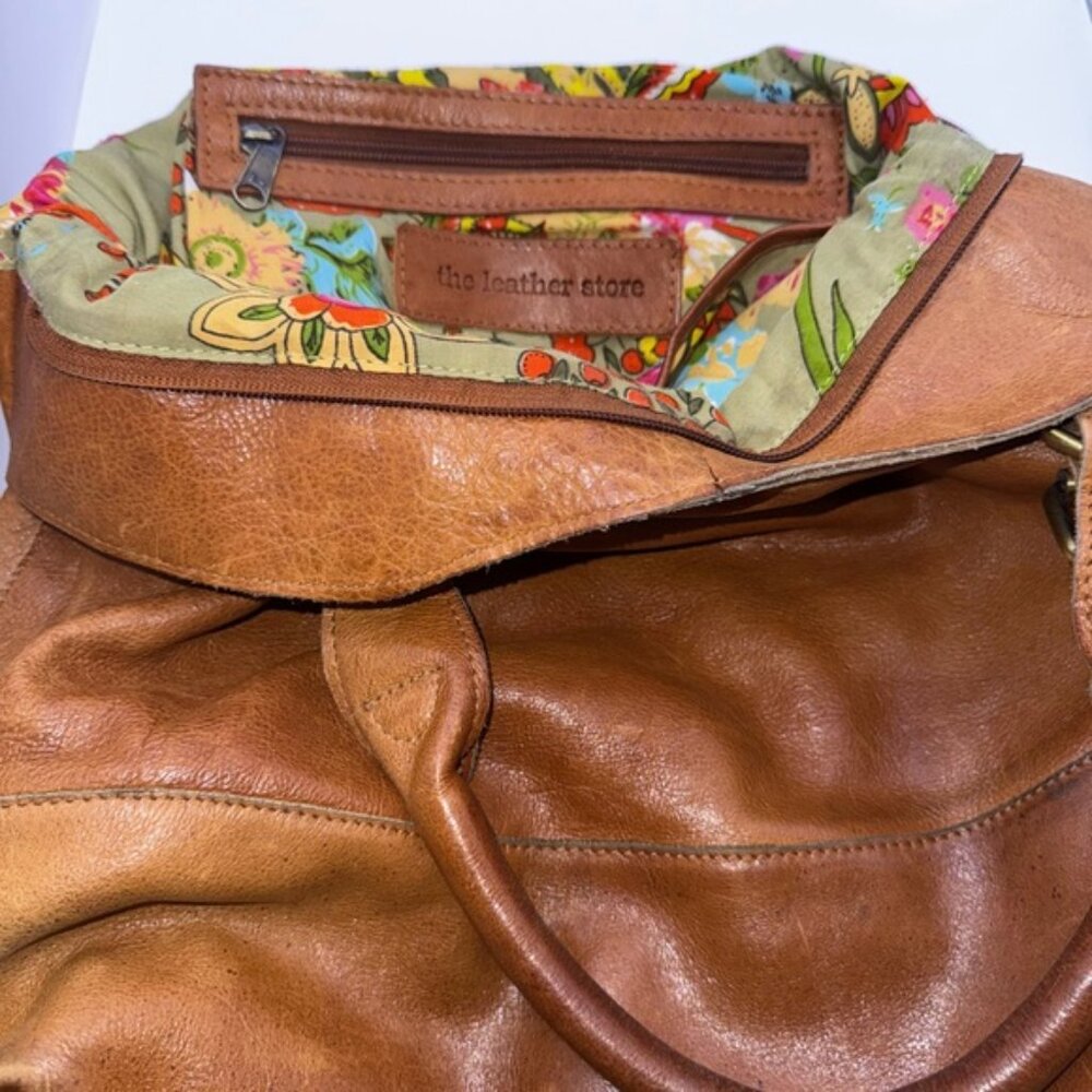 Tote - Picture 6 of 6